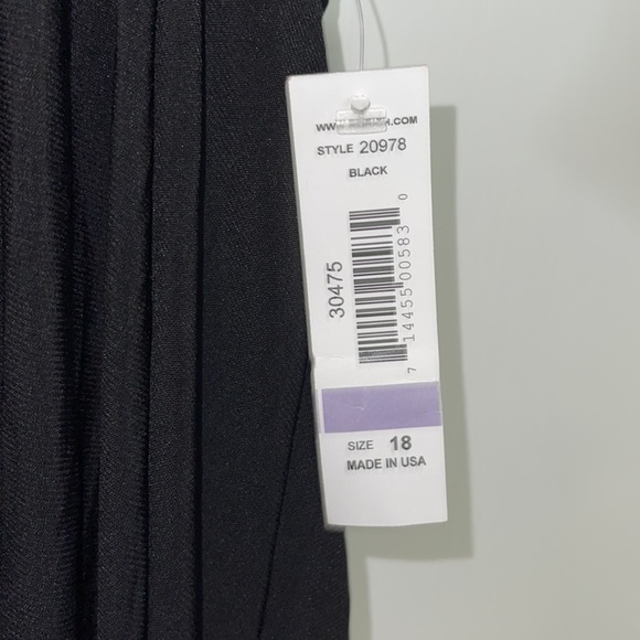 NWT NIGHTWAY PLUS SIZE - Picture 2 of 5